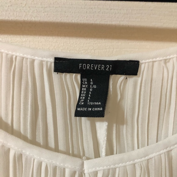 Forever21 Off White Open Shoulder Top SIZE: LARGE - Picture 5 of 7